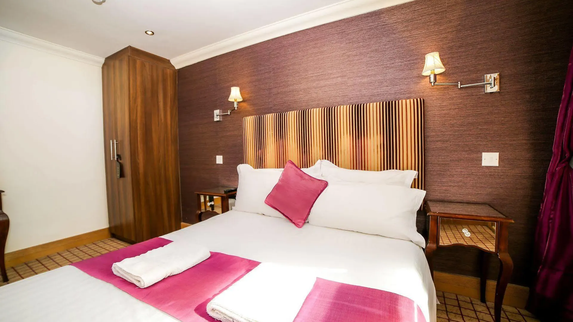 Newcastle Jesmond Hotel